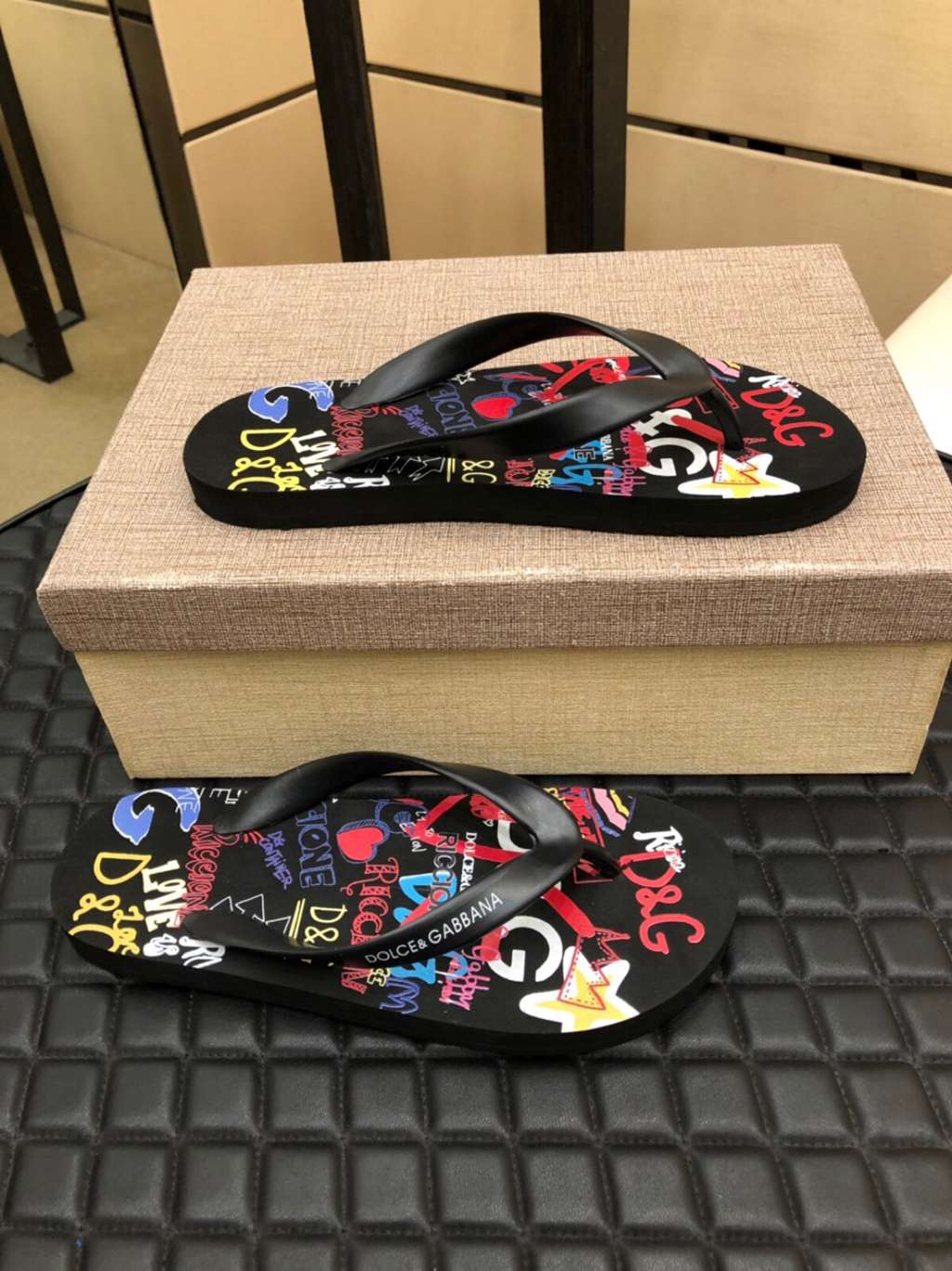 D*G slipper